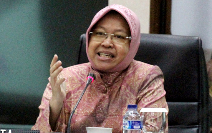 Risma Banggakan Cara Surabaya Kendalikan Banjir di Depan DPRD DKI Jakarta, Seperti Apa?