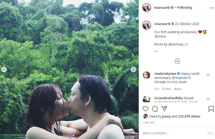 Rina Nose dan Suami Rayakan Anniversary Pertama, Pamer Foto Berendam Sambil Ciuman Bibir