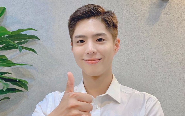 Park Bo Gum Muncul Perdana Sejak Wamil, Uwu Banget Pakai Seragam Pelaut