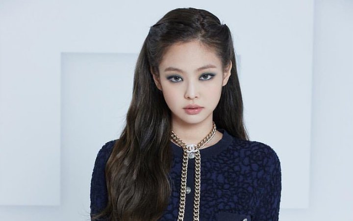 Jennie BLACKPINK Pamer Koleksi Hadiah Berharga dari Penggemar