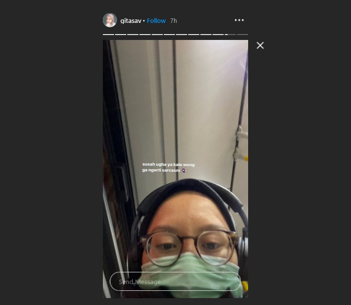 Gita Savitri Ikutan \'Buang Tas\' Seperti Arie Untung, Ternyata Gak Branded
