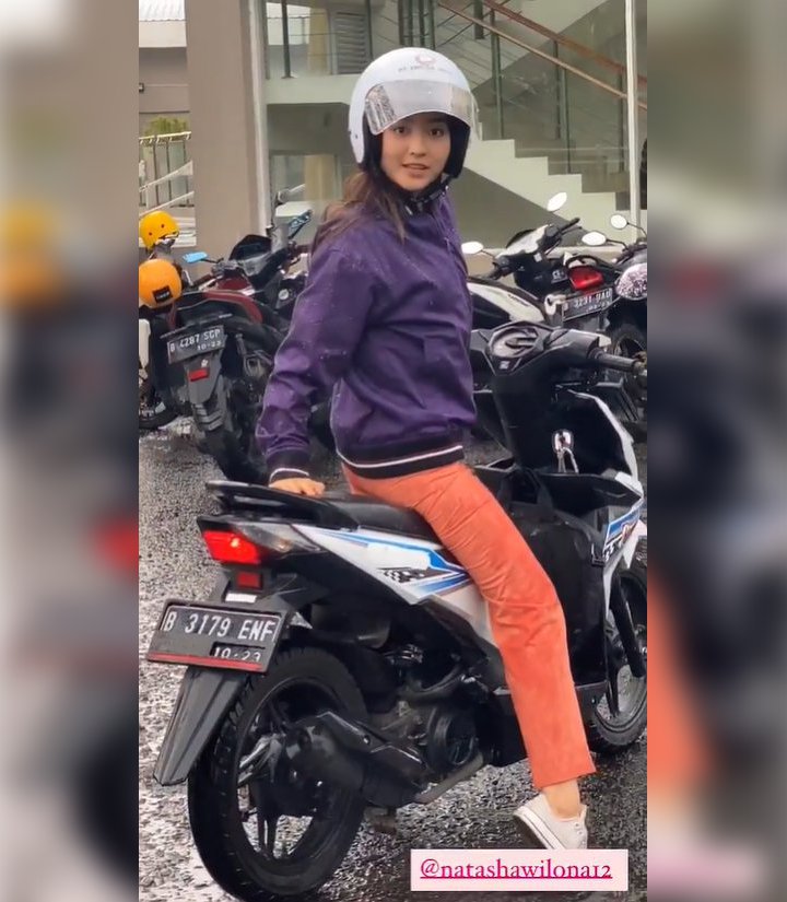 Postingan Ochi