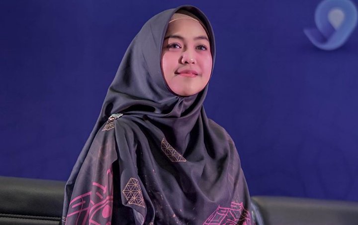 Dibahas Lagi Usai Diisukan Putus dari Reza, Ria Ricis Jelaskan Status Kedekatan Dengan Harris Vriza