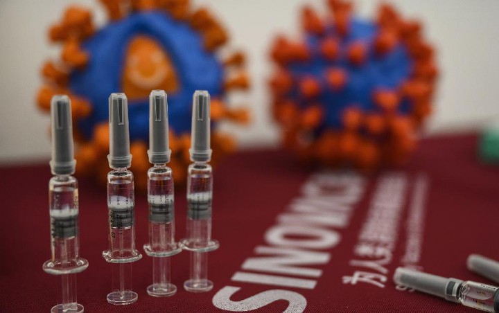 Vaksinasi Corona RI Ternyata Cuma Untuk 75 Persen Warga, Bagaimana Nasib yang Lain?