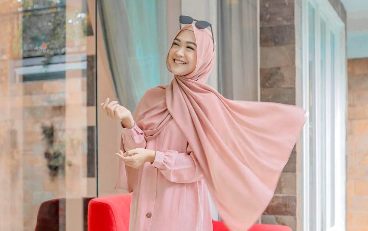 Sering Gagal Dalam Percintaan, Ria Ricis Tulis Curhatan Dalam Buku Karyanya