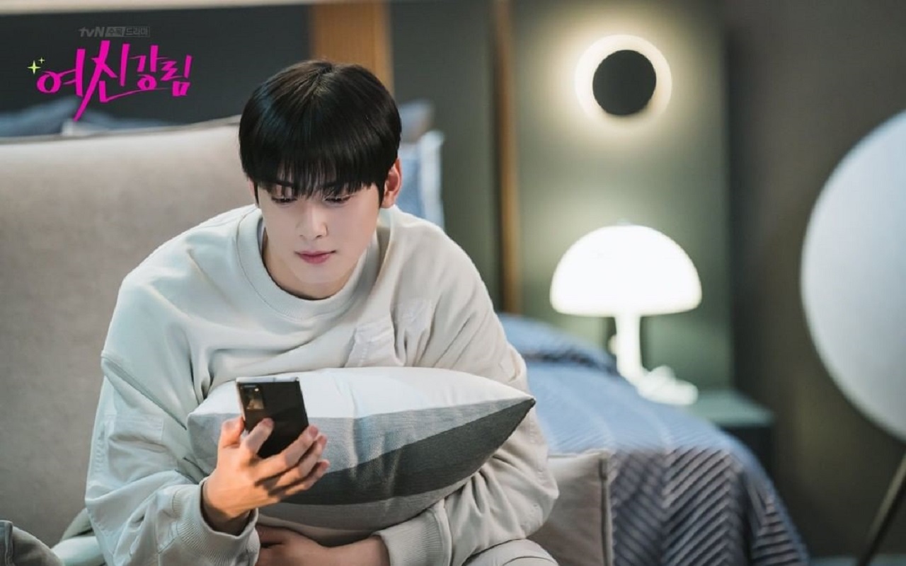 Perankan Cowok Idaman, Cha Eunwoo Ternyata Lakukan Ini Demi Gambarkan Karakternya di 'True Beauty'