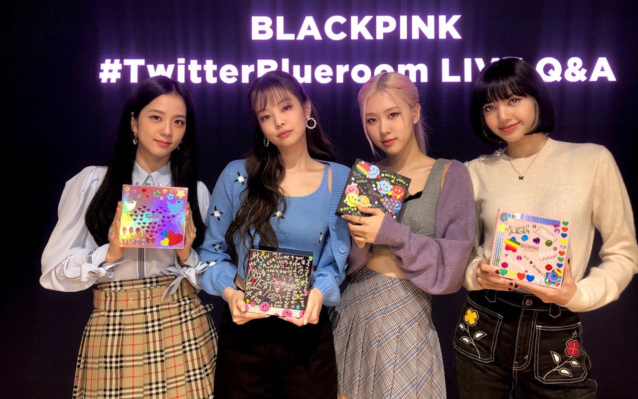 BLACKPINK Rilis Light Stick Versi Baru, Ini Bedanya dari yang Lama