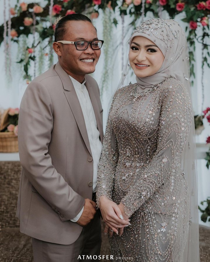Sekilas tentang Perjalanan Cinta Sule-Nathalie Holscher