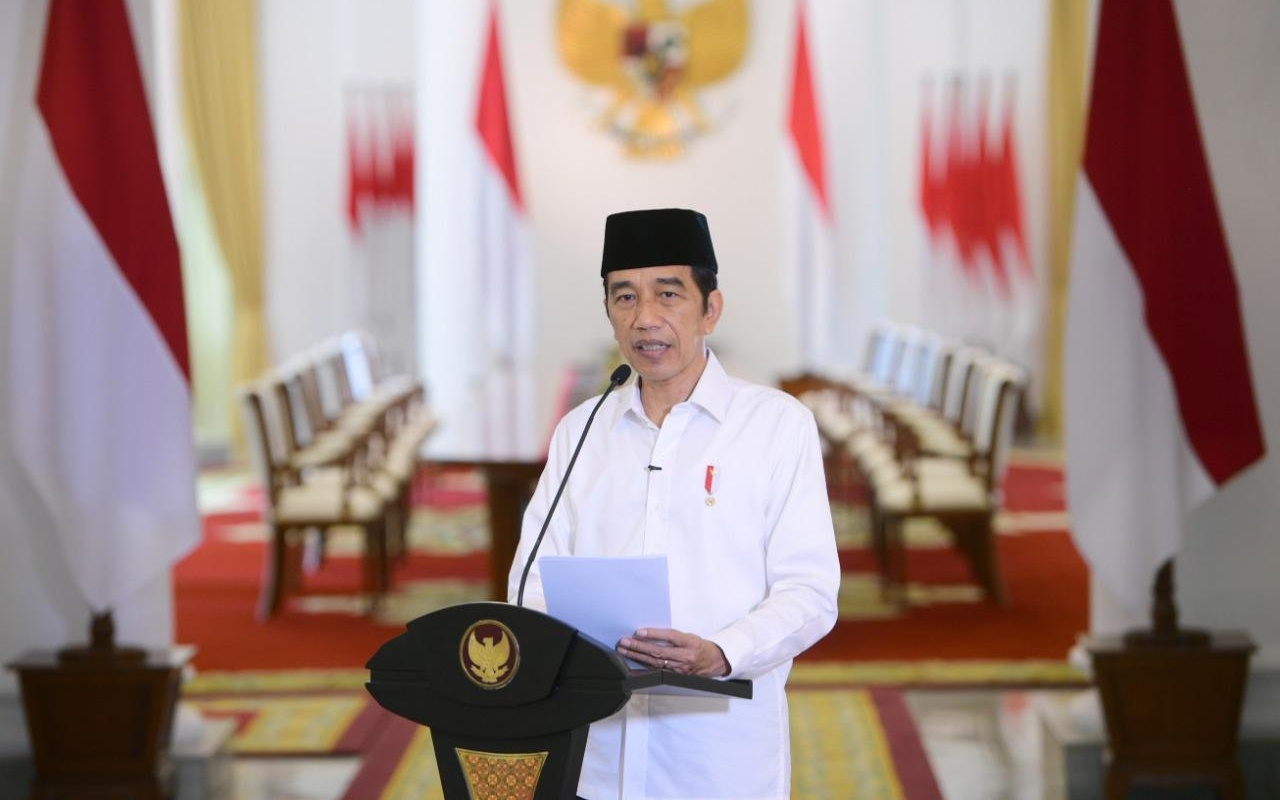 Buka Suara Soal Reshuffle, Jokowi: Ya Bisa Aja