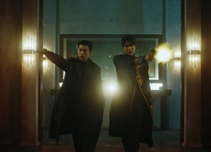 Lee Gon dan Jo Young atau Jo Eun Sup di 'The King: Eternal Monarch'