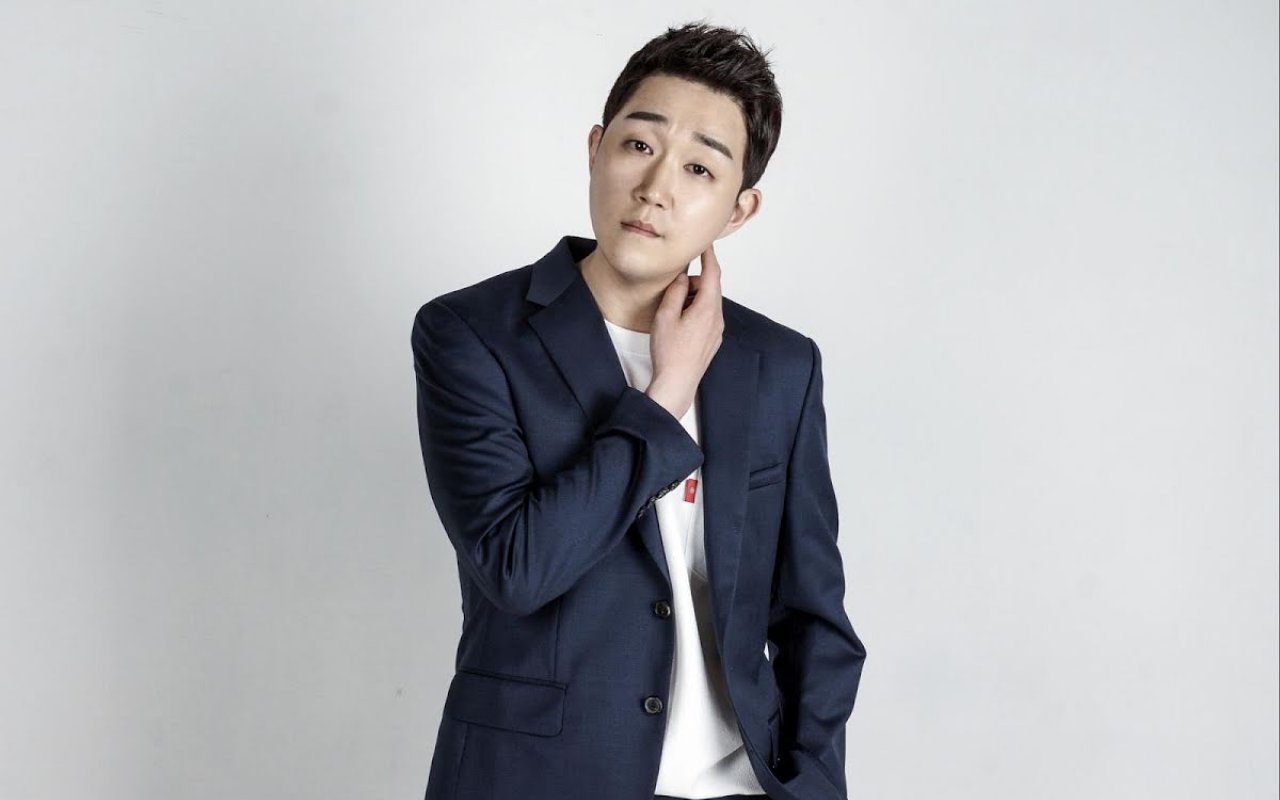 Вон это. Choi Yu-Seong. Choi Seung Jun. Корейский актер-комик choi Seong-Guk. Jang Seong-Beom.
