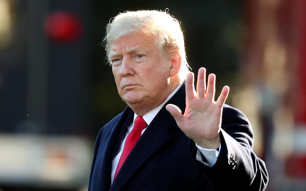  'Kabur' Dari KTT G20, Trump Lebih Pilih Main Golf