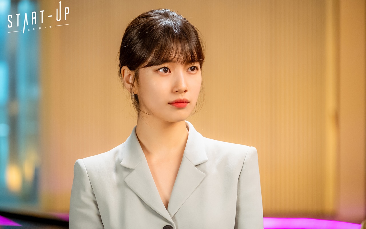 Beda Visual Suzy di 'Uncontrollably Fond' dan 'Start Up' Mendadak Diperbincangkan