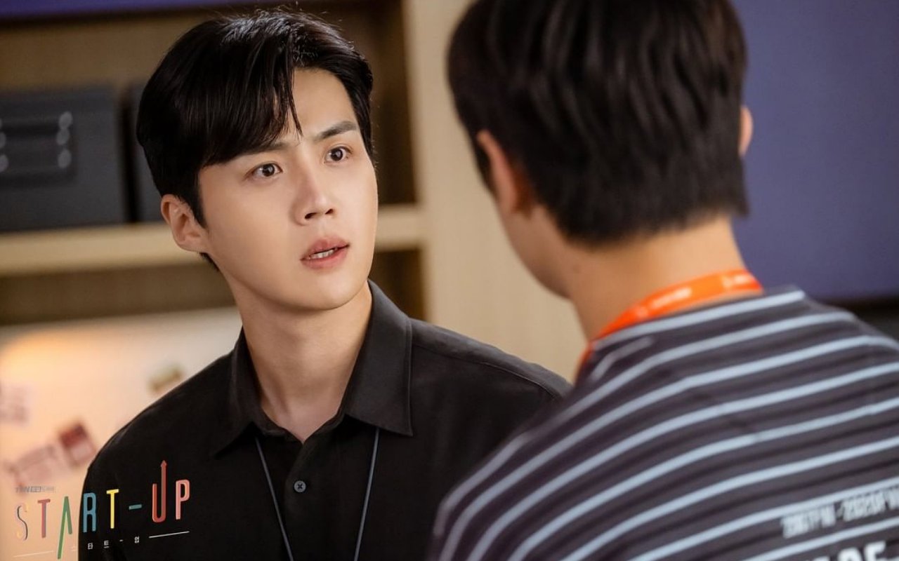 Kim Seon Ho Makin Ganteng, Tim Produksi 'Start Up' Bocorkan Terima Promosi Jabatan