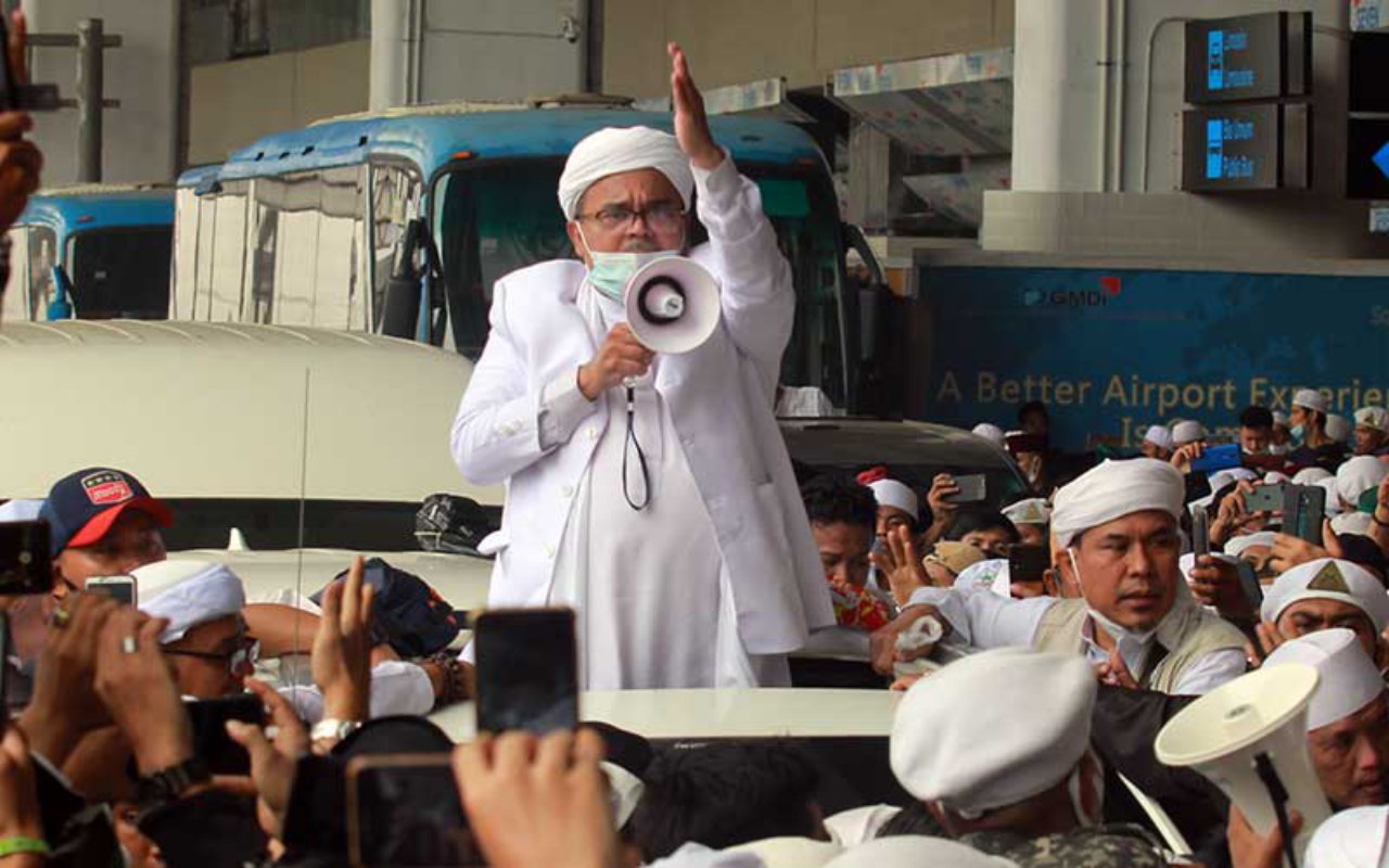 Habib Rizieq Dikabarkan ‘Diamankan’ Satgas COVID-19, Pengacara Buka Suara