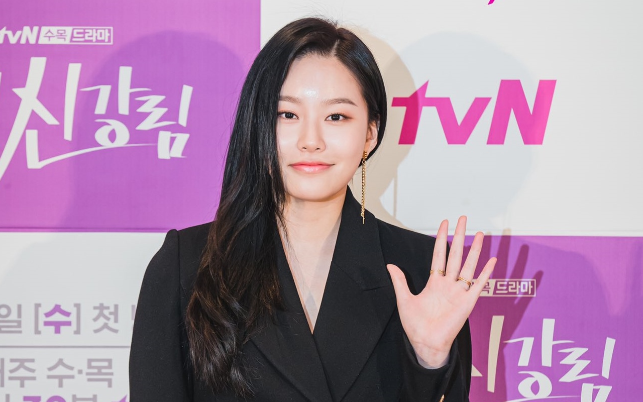 Park Yoo Na Buka-Bukaan Soal Peran 'Dewi' Yang Ia Mainkan di 'True Beauty'