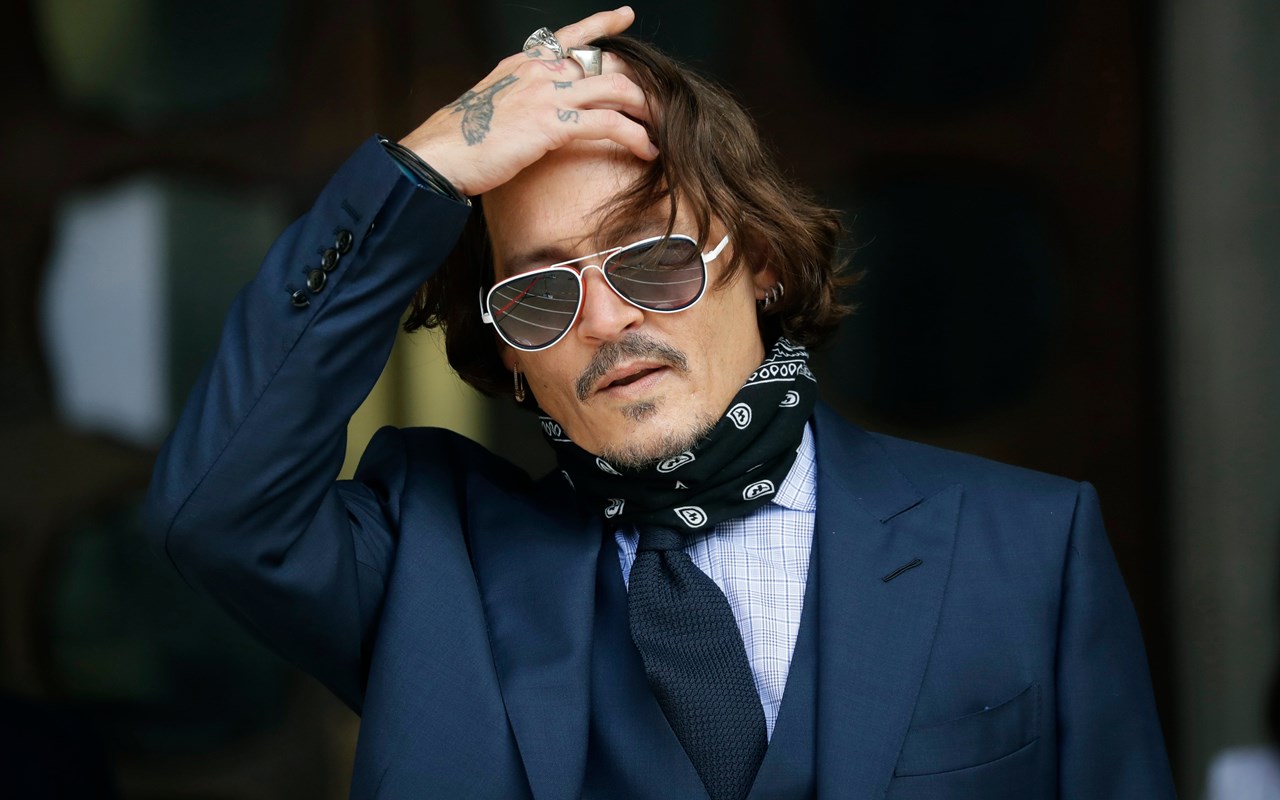 Dior Dipuji Habis-Habisan Karena Masih Pertahankan Johnny Depp Sebagai Brand Ambassador