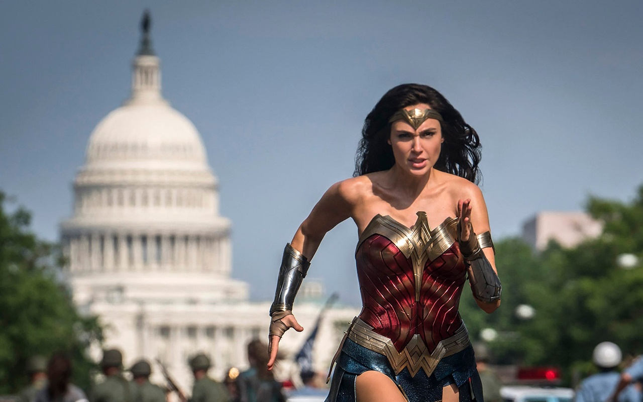 Sutradara Sempat Tak Setuju 'Wonder Woman 1984' Dirilis Streaming