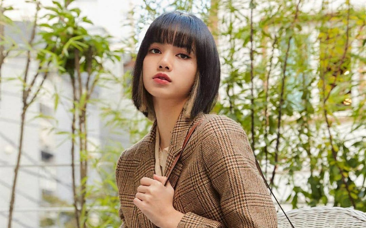 Lisa BLACKPINK Akui Tak Bisa Hidup Tanpa Ini