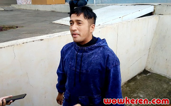Irfan Hakim Ingin Ketemu 'Kembaran'