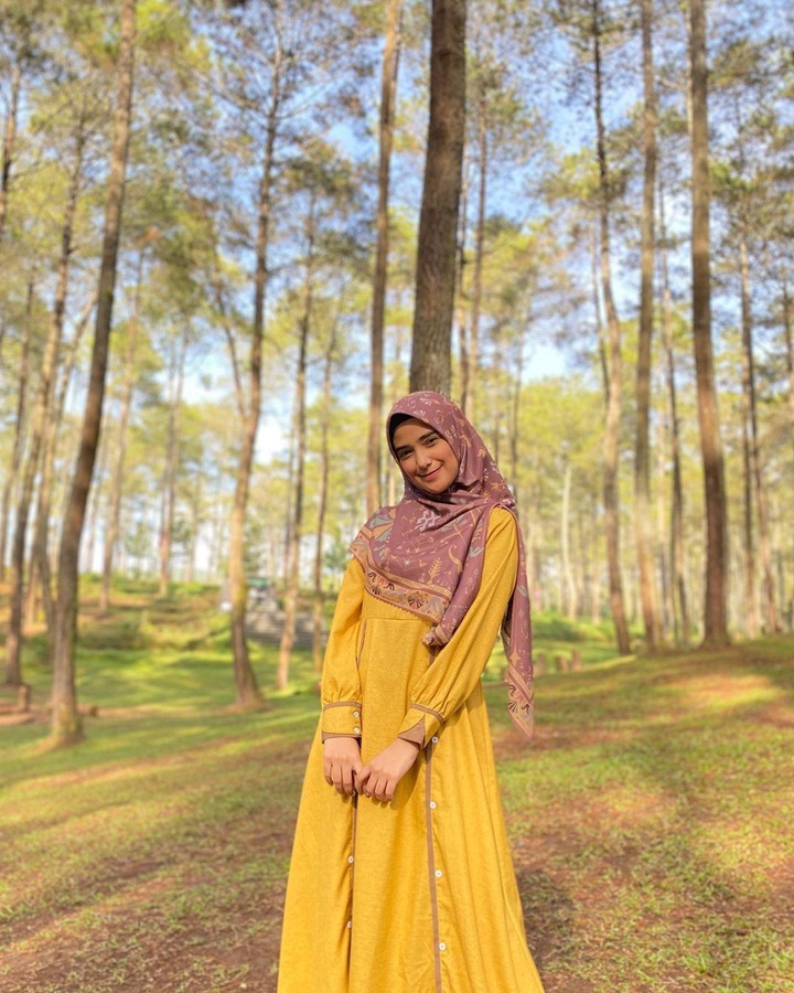 Nadya Mustika Rahayu, Istri Rizki Syafaruddin Yang Eksis Jadi Selebgram