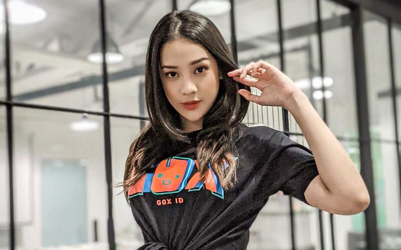 Anya Geraldine Pamer Sosok Sang Bunda Saat Muda, Kecantikannya Bikin Kaget Sampai Jadi Perbincangan