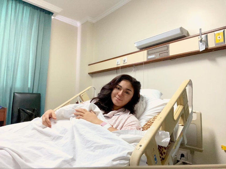Thalita Latief Berjuang Lawan Tumor Tiroid