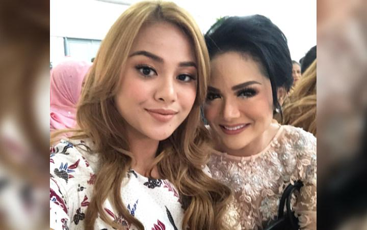 Hubungan Aurel Hermansyah dan Krisdayanti Memanas Bermula dari Chat WA Tak Dibalas