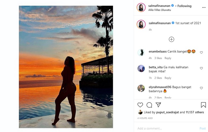 SAlmafina Sunan Pamer Siluet Seksi