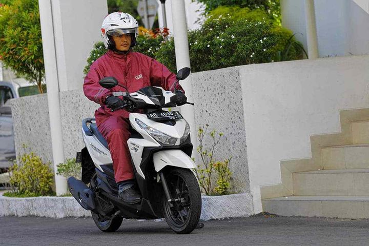 Bawa Sepatu Cadangan Dan Hindari Pakai Sandal