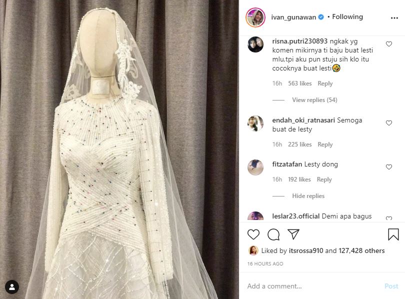 Ivan Gunawan Pamer Gaun Pengantin Rancangannya, Sebut Nama Lesti Andryani