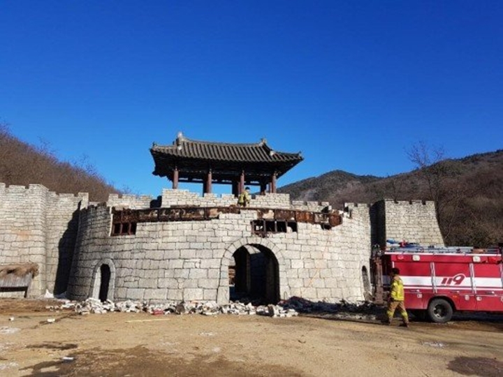 Kebakaran Dilaporkan Terjadi di Lokasi Syuting \'Kingdom\' Season 3