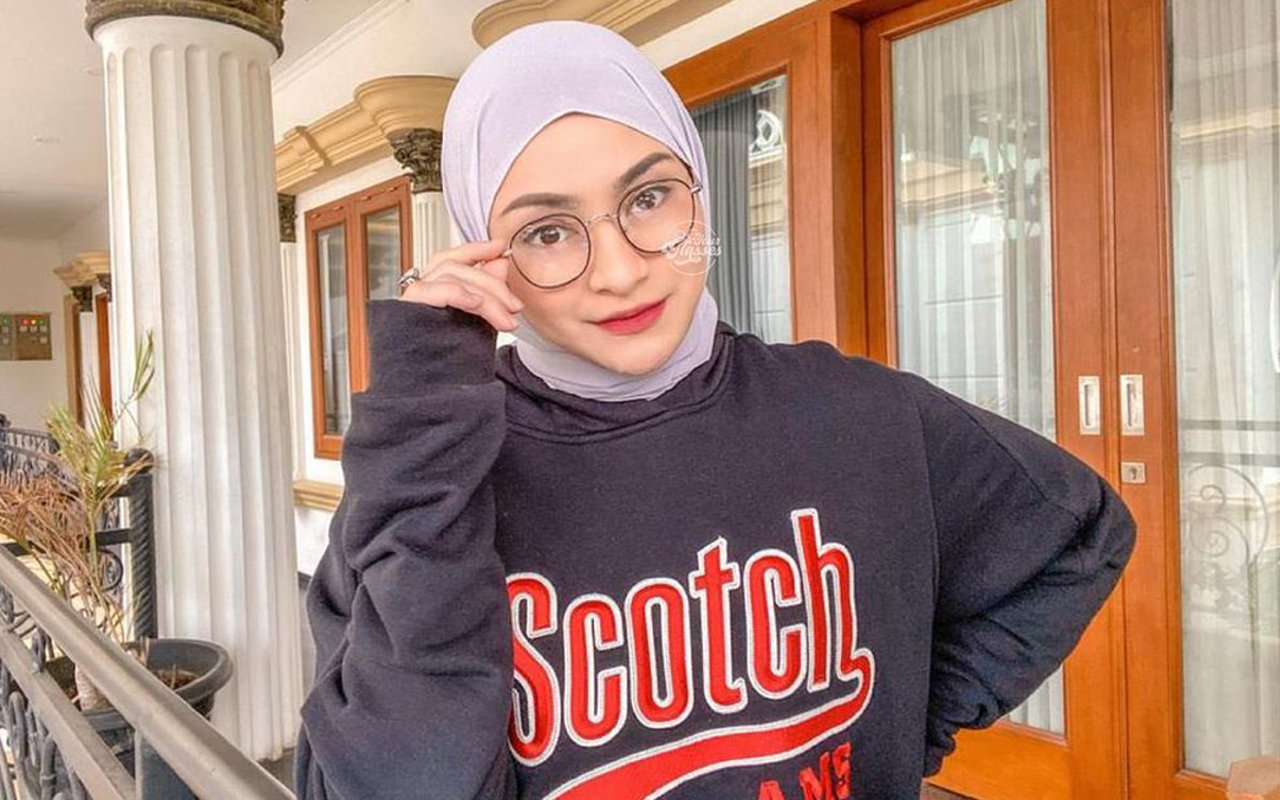 Perutnya Kian Buncit, Anak Ketiga Sule Super Perhatian Pada Nathalie Holscher