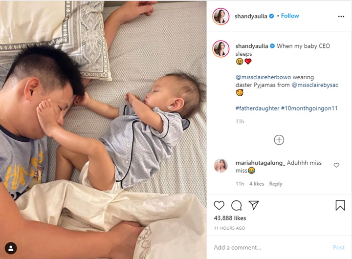 Shandy Aulia Ngakak Lihat Pose Tidur Berantakan Anaknya, Suami Kena Tendangan Maut
