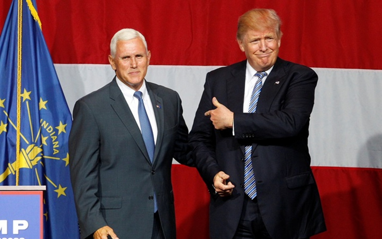 Sempat Hampir 'Pisah Jalan', Donald Trump dan Wapres AS Mike Pence Kini Kembali Berdamai