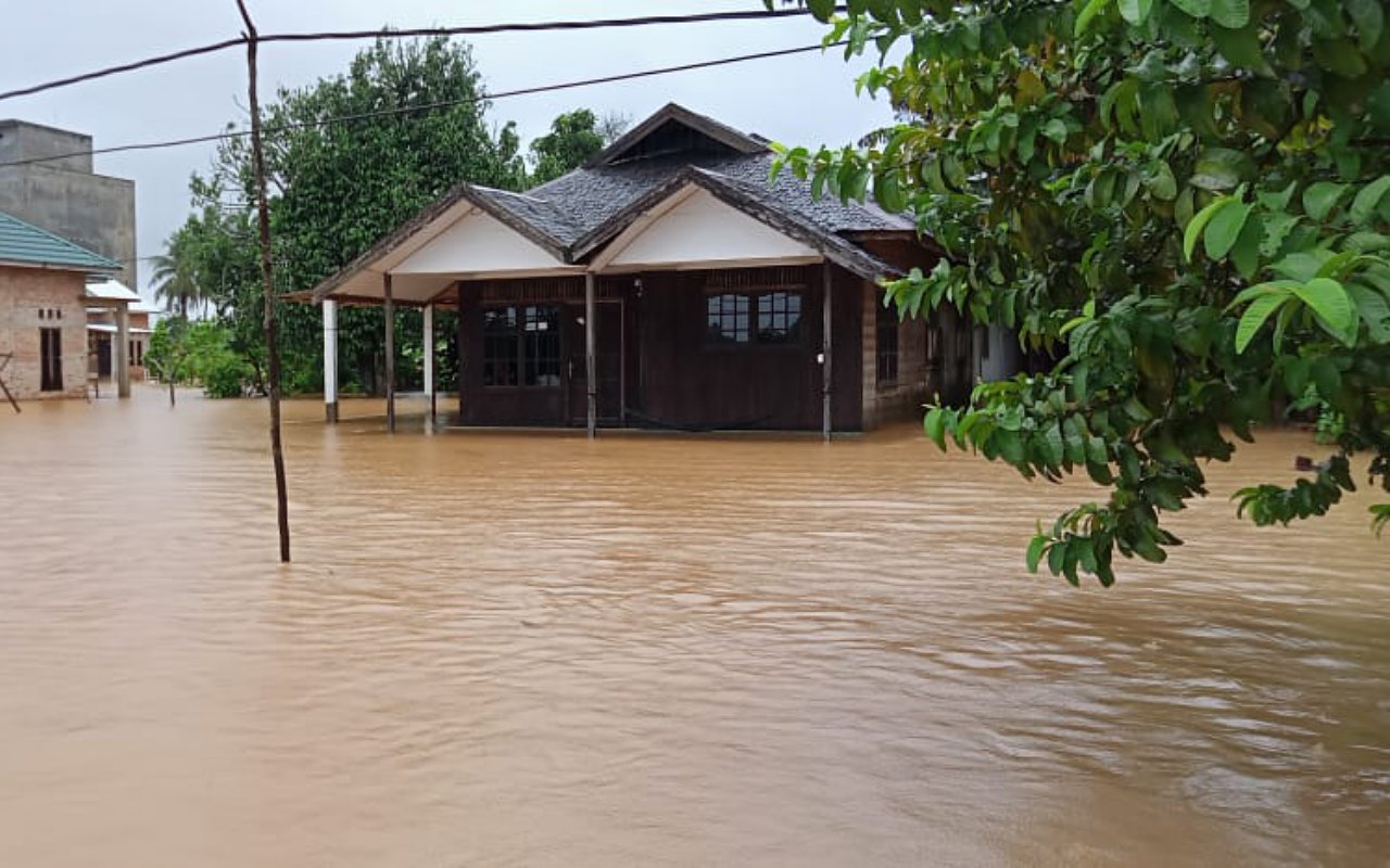 Siaga Bencana Alam! Begini Cara Selamatkan Diri Saat Gempa, Banjir Hingga Gunung Meletus