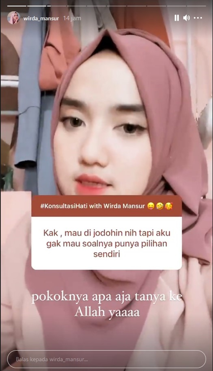 Begini Reaksi Wirda Mansur Saat Dijodohkan Dengan Putranya Syekh Ali Jaber