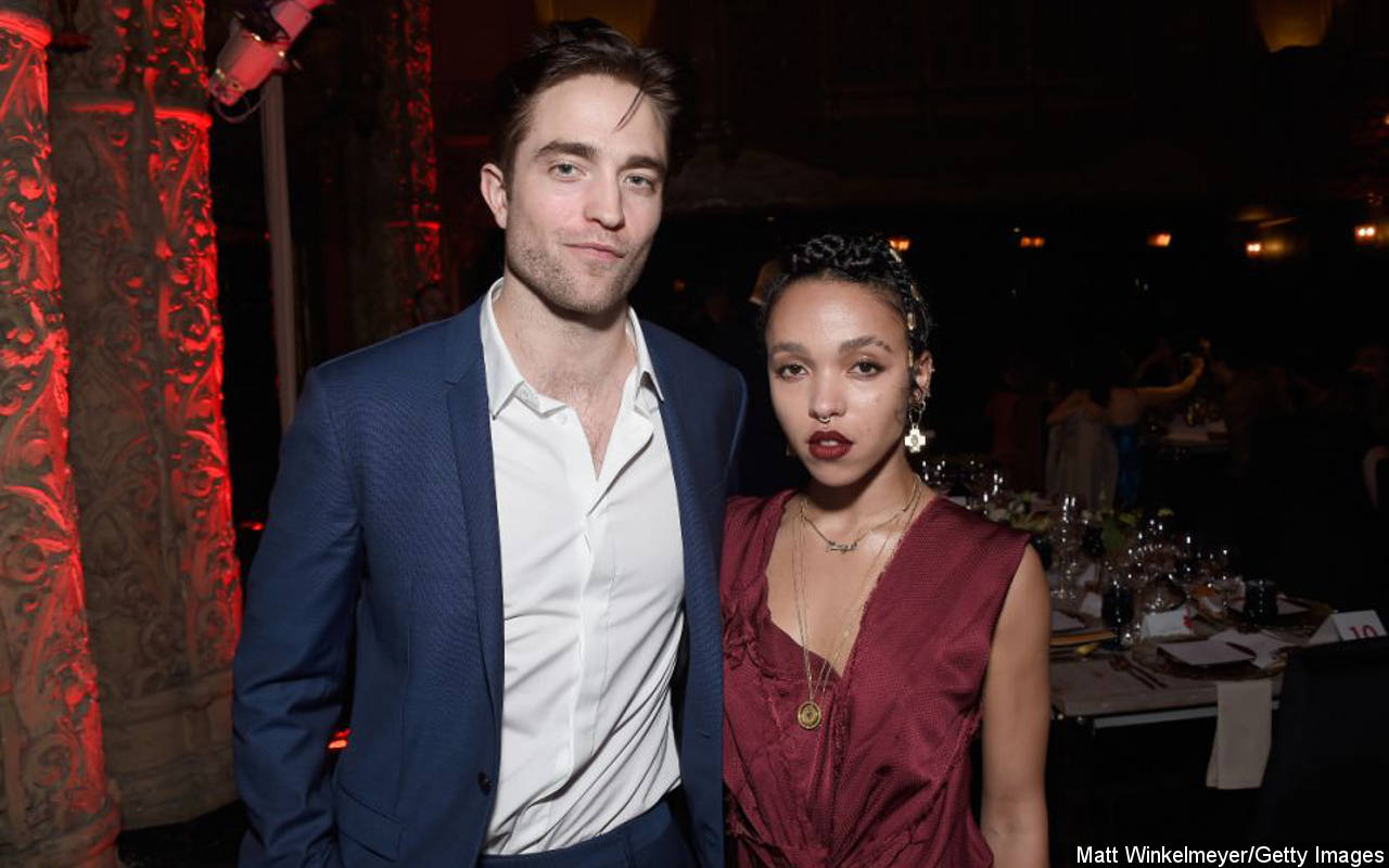 FKA Twigs Bongkar Perlakuan Rasis 'Mengerikan' dari Fans Robert Pattinson Saat Masih Berpacaran