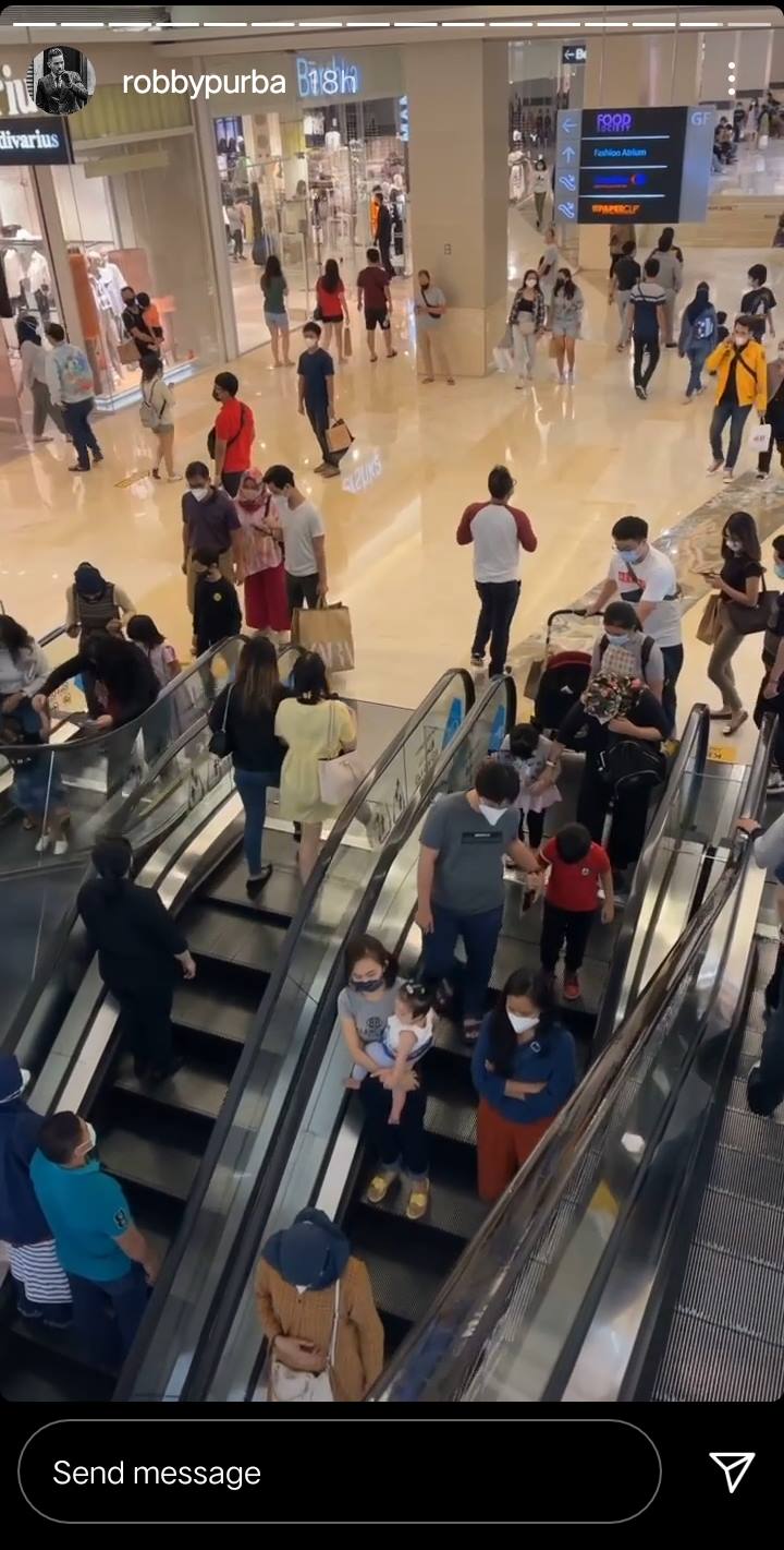 Main ke Mal, Robby Purba Videokan Pengunjung Tak Jaga Jarak Langsung Kena Hujat