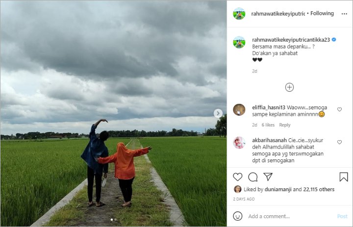 Kekeyi Pamer Sederet Foto Romantis Bareng Cowok di Sawah, Minta Didoakan