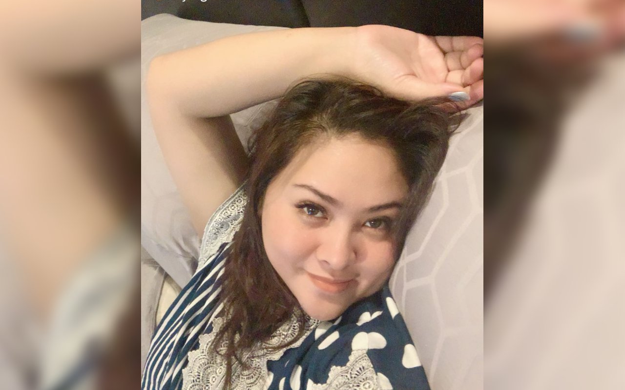 Audy Item Menangis Harus Berjuang Sendirian Lawan Covid-19, Ungkap