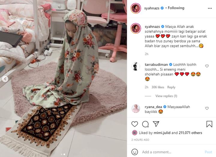 Putri Cantik Syahnaz Sadiqah Belajar Salat Bikin Gemes, Ternyata Punya \'Alasan\' Khusus