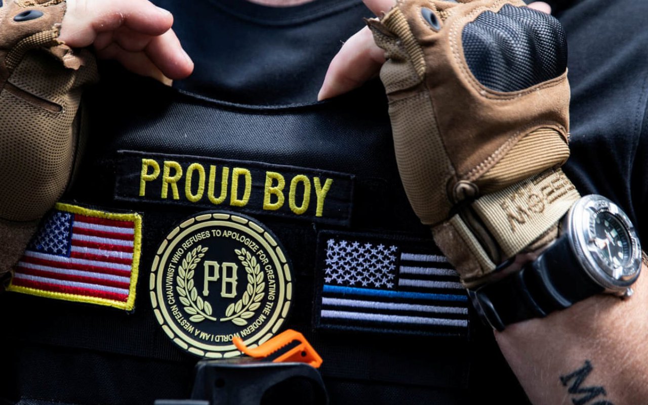 Buntut Kerusuhan Capitol, Pendukung Trump 'Proud Boys' Masuk Daftar Teroris