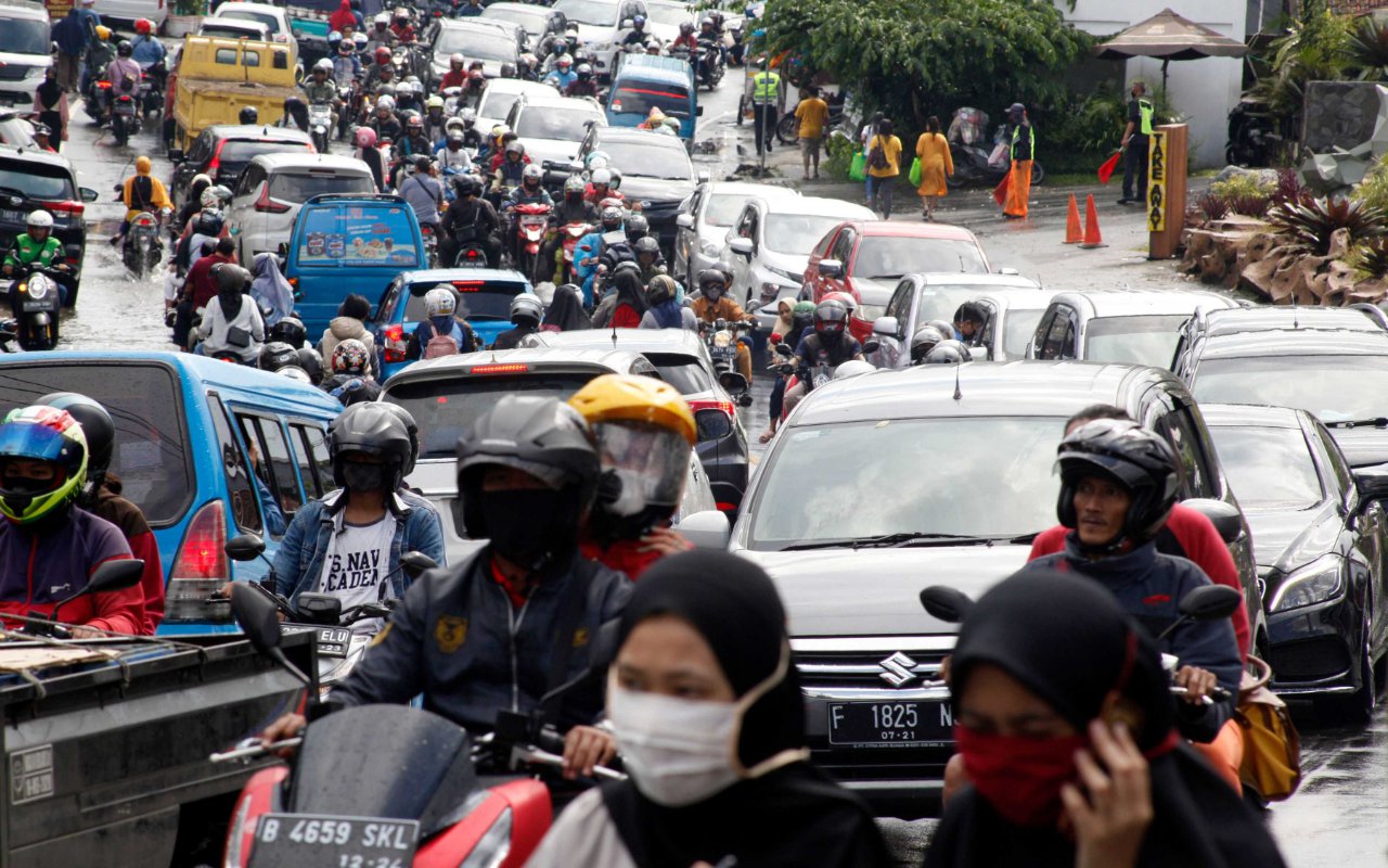 Kota Bogor Terapkan Ganji-Genap, Tak Berlaku Untuk Angkot dan Ojol