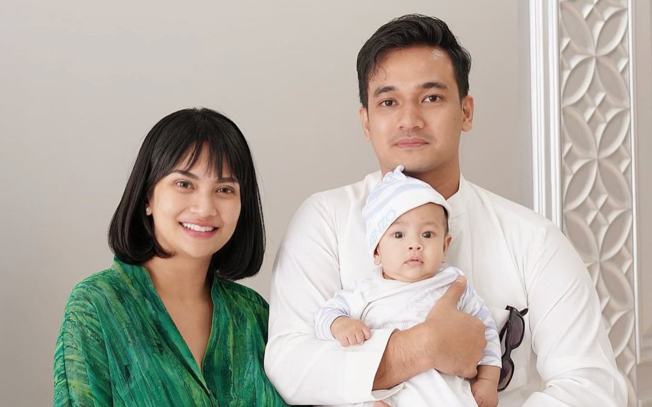 Vanessa Angel dan Suami Ajari Baby Gala Berenang, Respon Kasihan Malah Ramai Bermunculan