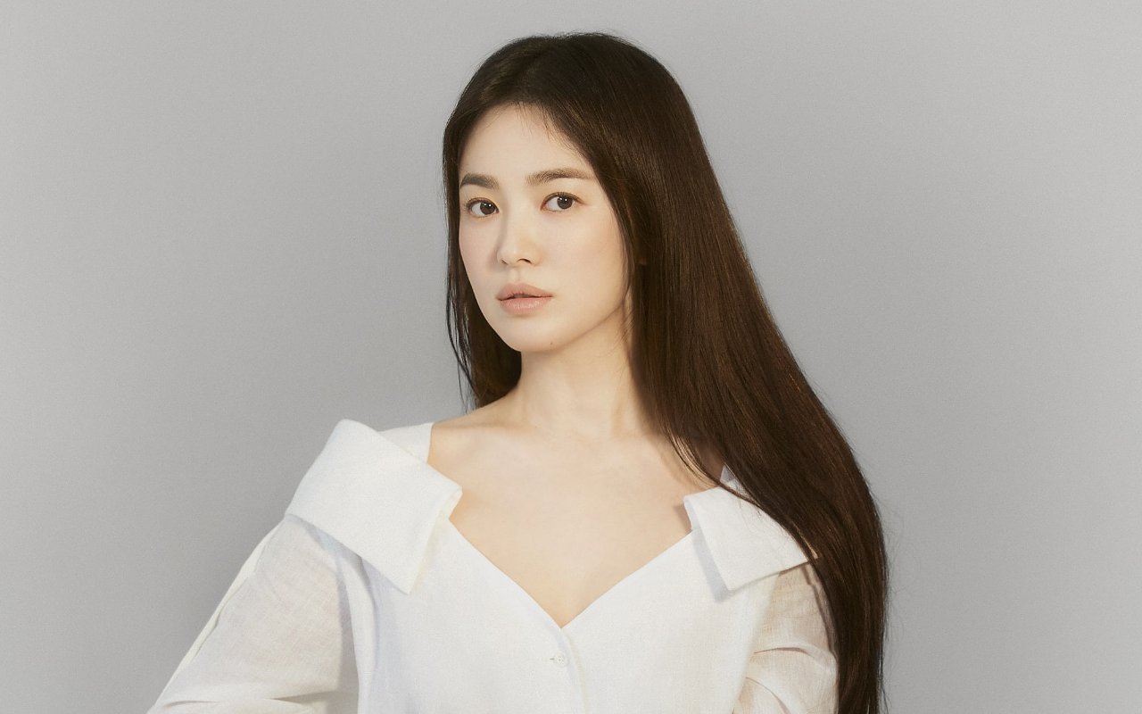 Song Hye Kyo Dikontrak Fendi Sebagai Artis Korea Pertama, Cantik Banget di Pemotretan