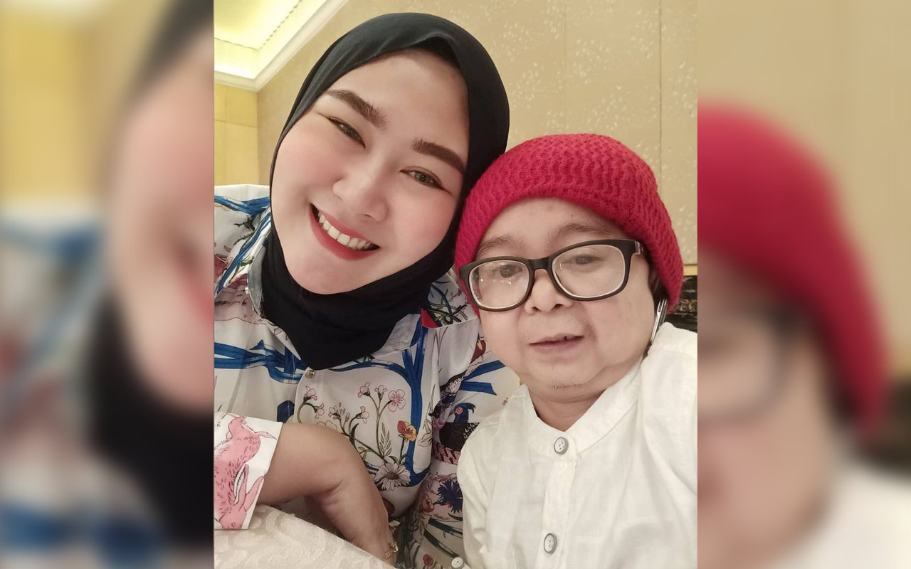 Shelvie Hana Istri Daus Mini Tulis Kalimat Tentang Munafik, Ada Apa?