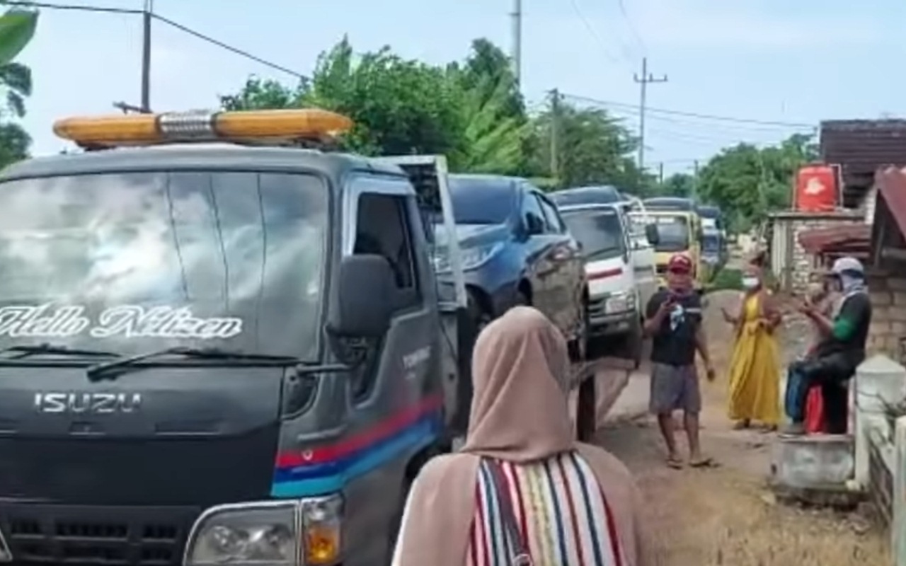 Sultan Abis! Warga Sekampung di Tuban Ini Kompak Beli 176 Mobil Baru