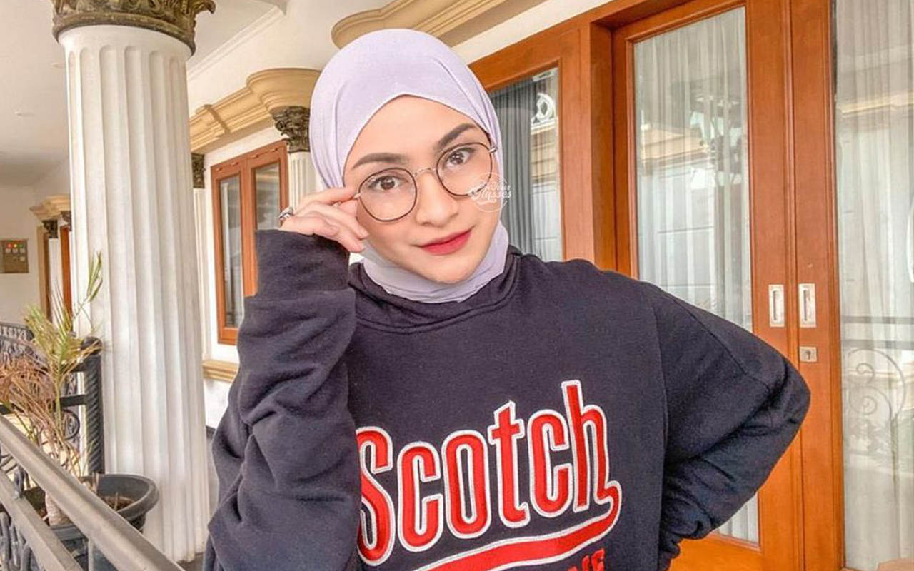 Mualaf, Nathalie Holscher Bangga Belajar Ibadah Secara Online