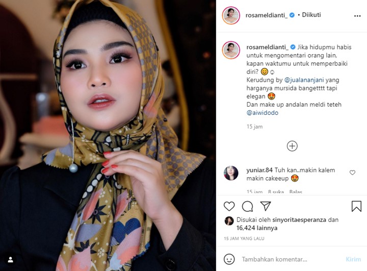 Bikin Pangling, Rosa Meldianti Tampil Cantik Berhijab Bahas Soal Perbaiki Diri